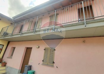 Three-room apartment Via Contrada Grande, Casnate con Bernate - photo 5