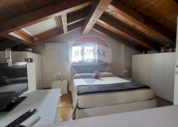 Three-room apartment Via Contrada Grande, Casnate con Bernate - photo 15