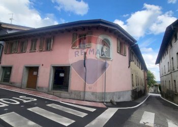 Three-room apartment Via Contrada Grande, Casnate con Bernate - photo 25