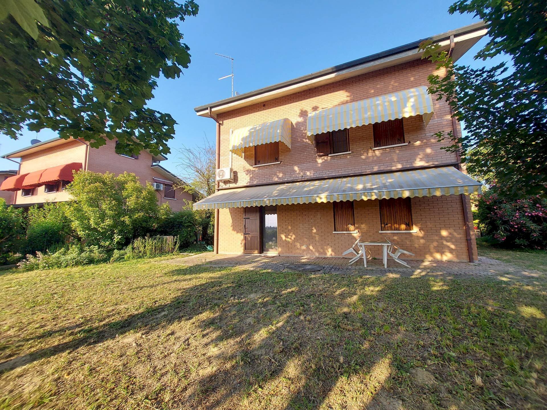 Casa indipendente Via Della Marasca, Ferrara (zona Pontegradella) - foto 2