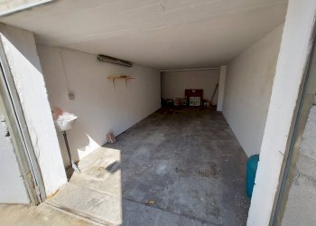 Quadrilocale Via Beata Lucia Da Narni, Ferrara (zona Entro Mura) - foto 27