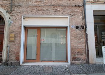 Commercial Premises Via Giuseppe Garibaldi, Ferrara (neighborhood Centro Storico) - photo 7