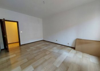 Ufficio Piazzetta Alberto Schiatti, Ferrara (zona Centro Storico) - foto 5