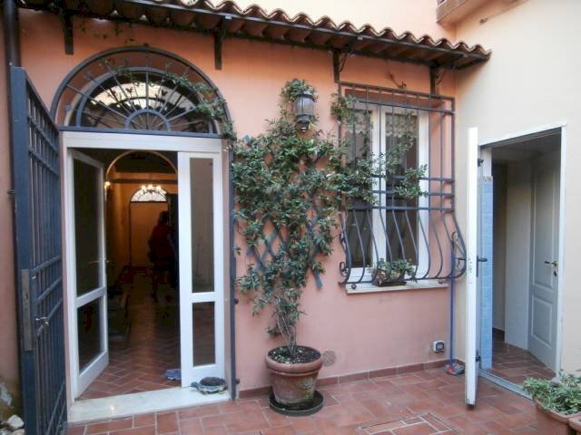 Casa indipendente Via Carri, Ferrara (zona Centro Storico) - foto 1