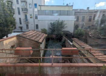 Casa indipendente Via Ripagrande, Ferrara (zona Entro Mura) - foto 15