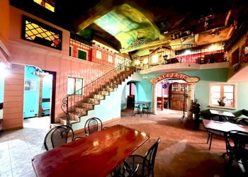 Locale Commerciale Via Ortigara, Ferrara (zona Entro Mura) - foto 2