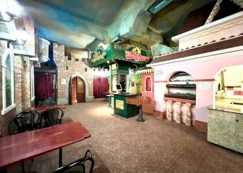 Locale Commerciale Via Ortigara, Ferrara (zona Entro Mura) - foto 8