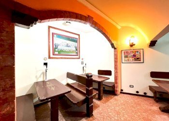 Locale Commerciale Via Ortigara, Ferrara (zona Entro Mura) - foto 9