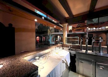 Locale Commerciale Via Ortigara, Ferrara (zona Entro Mura) - foto 20