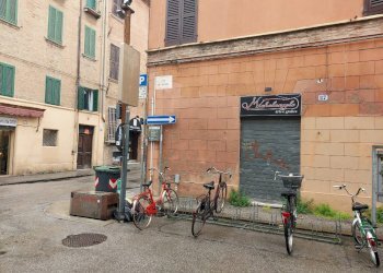 Commercial Premises Via Voltapaletto, Ferrara (neighborhood Centro Storico) - photo 12