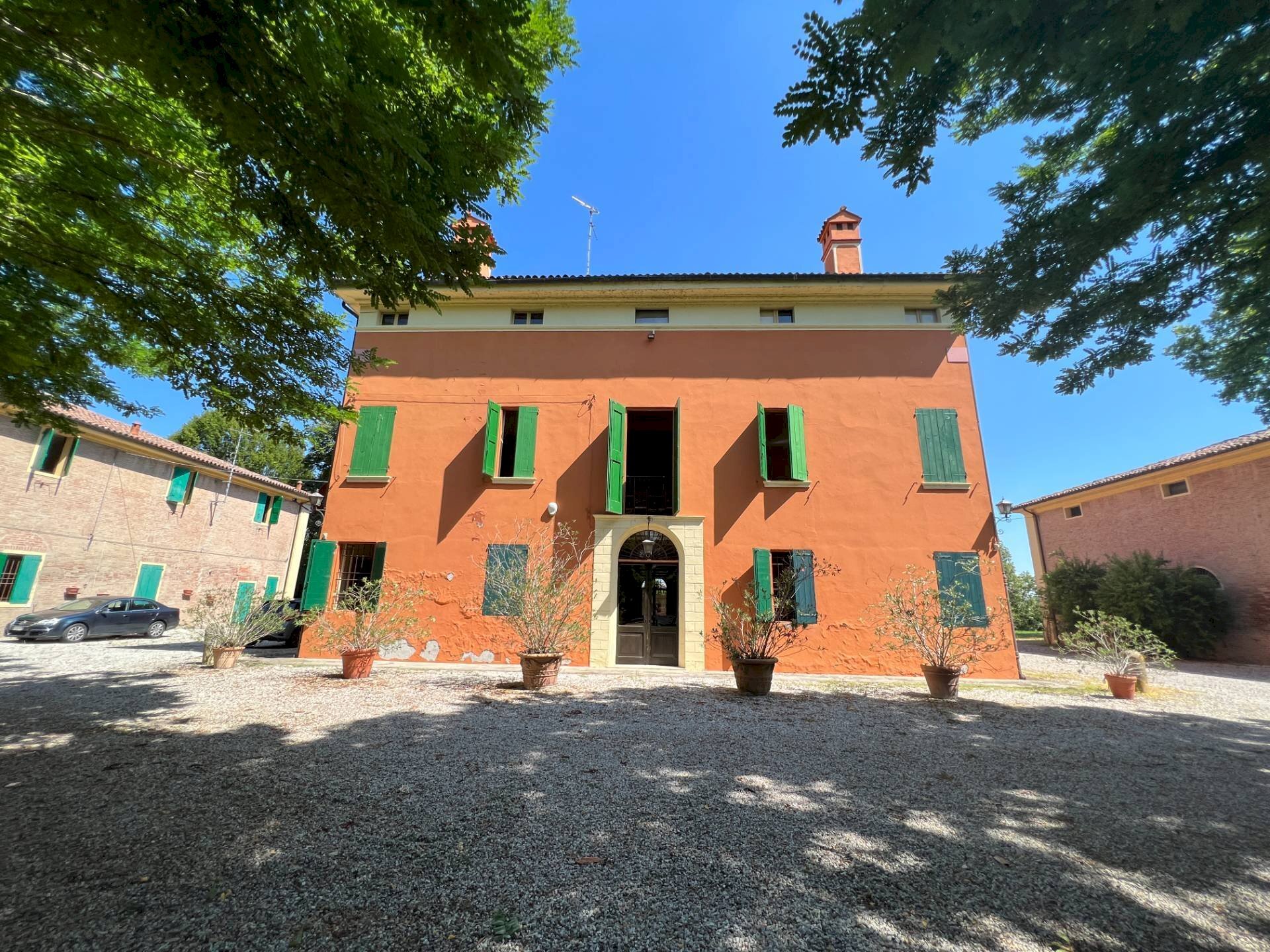 Villa Via Poggio Renatico, Ferrara (neighborhood San Martino) - photo 1