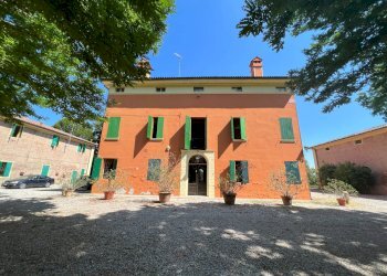 Villa Via Poggio Renatico, Ferrara (zona San Martino) - foto 1