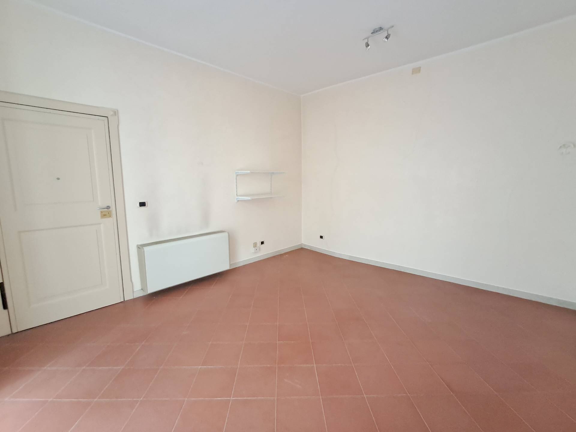 Two-room apartment Via Giuseppe Garibaldi, Ferrara (neighborhood Centro Storico) - photo 3