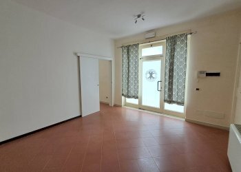 Bilocale Via Giuseppe Garibaldi, Ferrara (zona Centro Storico) - foto 5