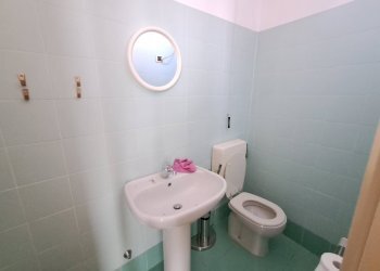 Bilocale Via Giuseppe Garibaldi, Ferrara (zona Centro Storico) - foto 11