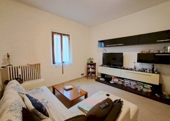 Trilocale via Porta D' amore, Ferrara (zona Centro Storico) - foto 1