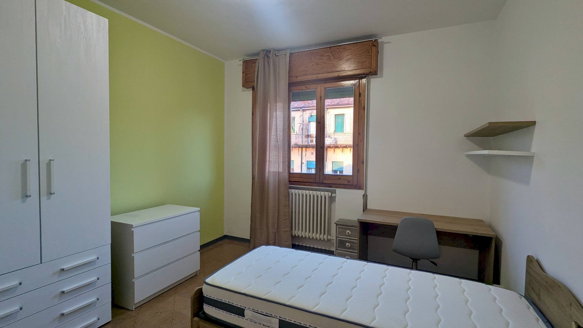 Four-room apartment Via Dei Baluardi, Ferrara - photo 3