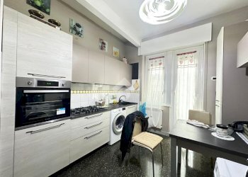 Quadrilocale Via Coronata, Genova (zona Coronata) - foto 3