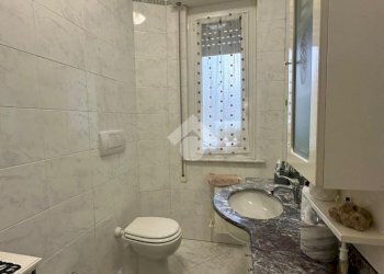Quadrilocale Via Coronata, Genova (zona Coronata) - foto 15