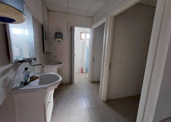 Bagno - Negozio strada Statale Romana Nord, 116, Carpi - foto 7