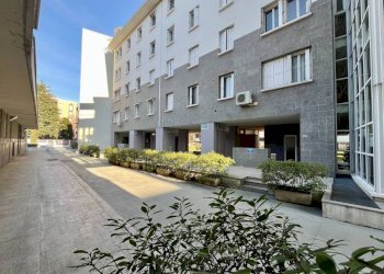 Cortile interno - Bilocale via Cufra, Milano - foto 13