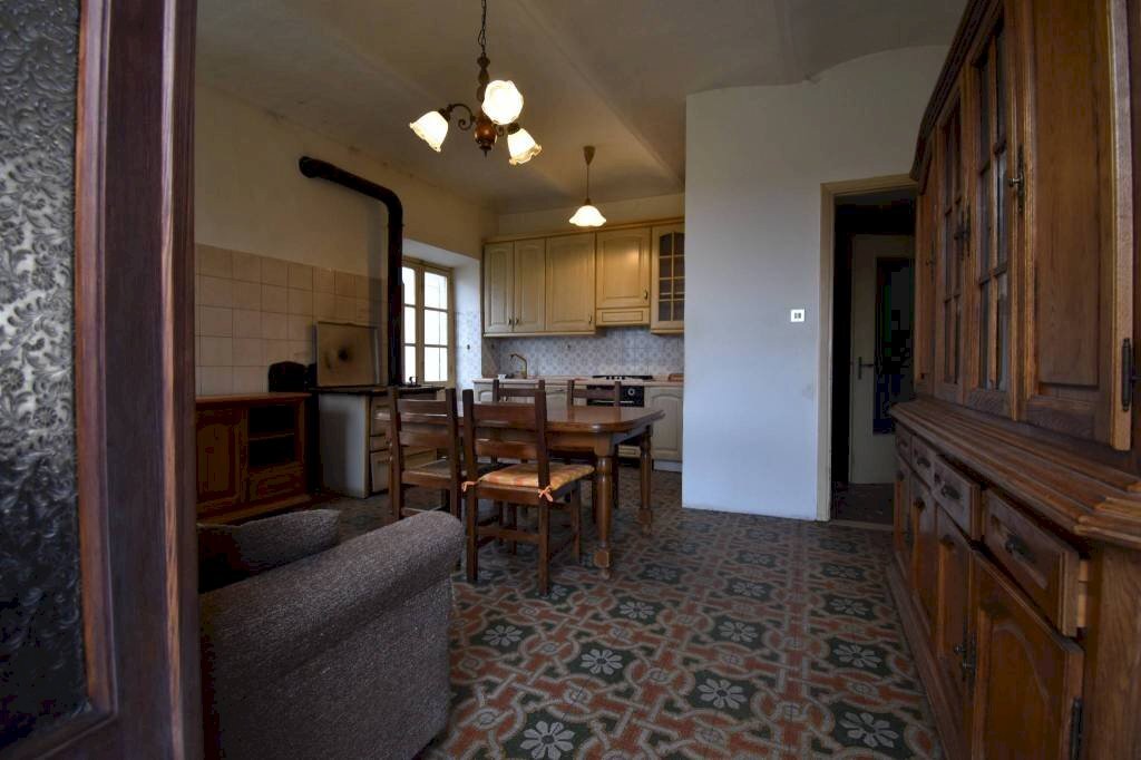 Salone - Rustico piazza Anita Garibaldi, Vigliano d'Asti - foto 3