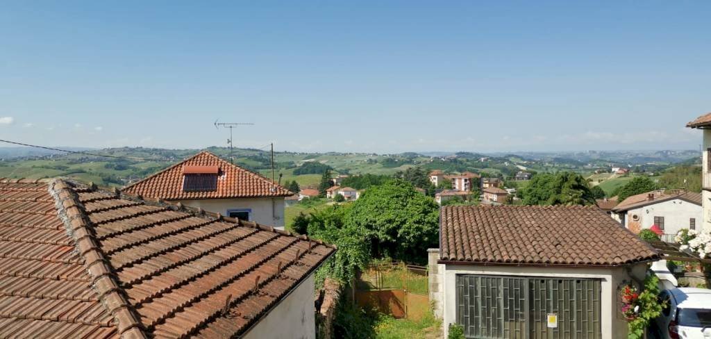 Vista - Rustico piazza Anita Garibaldi, Vigliano d'Asti - foto 2