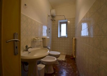 Bagno - Rustico piazza Anita Garibaldi, Vigliano d'Asti - foto 8