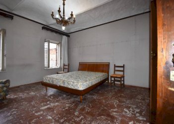 Camera da letto - Rustico piazza Anita Garibaldi, Vigliano d'Asti - foto 9