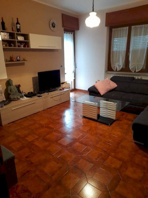 Salone - Four-room apartment piazza Sant'Alessandro, Calosso - photo 1