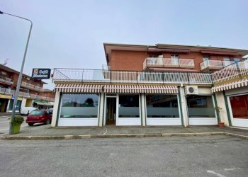 Facciata - Shop via Iside Viana, 50, Candelo - photo 21