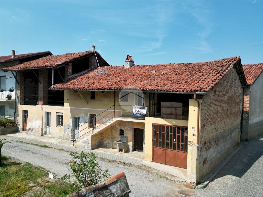 Casa indipendente Via Angelo Braida, Trinità - foto 1