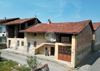 Casa indipendente Via Angelo Braida, Trinità - foto 1