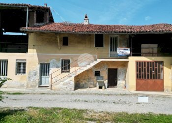Casa indipendente Via Angelo Braida, Trinità - foto 2