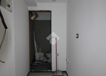 Shop Via Nizza, Acqui Terme - photo 10