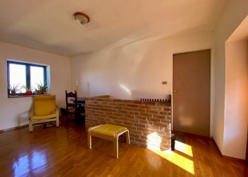 Independent house Montelupo Albese - photo 13