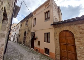Independent house Via Tanursi, Ripatransone - photo 1