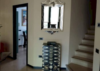 Interno palazzo - Villa via dei Partigiani, 5/a, Valeggio sul Mincio - foto 7