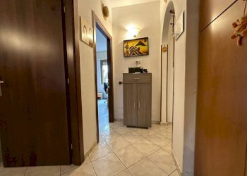 Corridoio - Trilocale via Torino, 51, Gallarate - foto 3