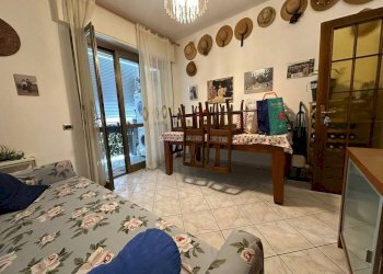 Salone - Trilocale via Torino, 51, Gallarate - foto 8