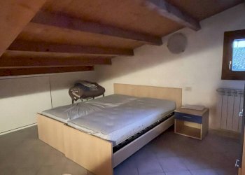 Camera da letto - Quadrilocale via Valle Giralda, Ravenna (zona Porto Corsini) - foto 16