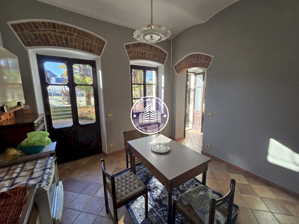 Salone - Three-room apartment corso San Secondo, 48, Bra - photo 3