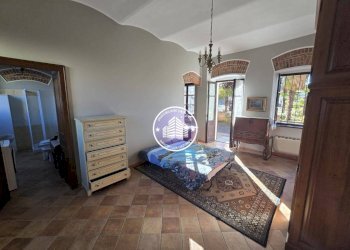 Ingresso - Trilocale corso San Secondo, 48, Bra - foto 10