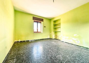 Stanza non arredata - Rustico via Dante, 4, Roasio - foto 11