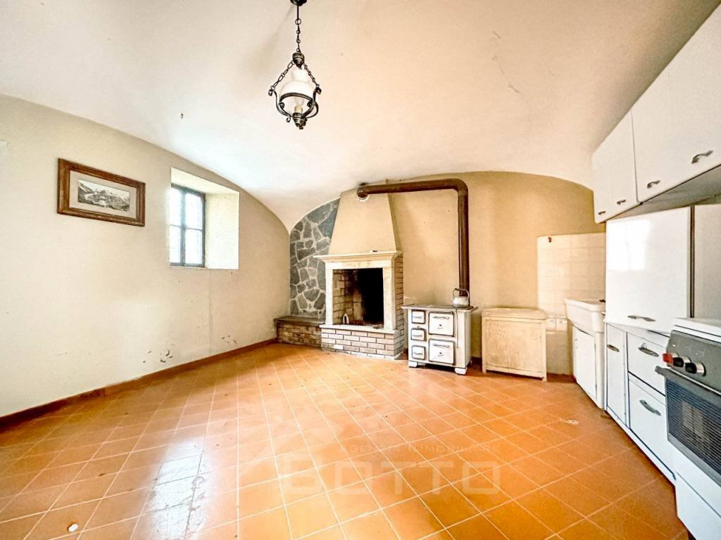 Cucina - Rustico via alla Collina, 11, Cavallirio - foto 2