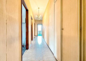 appartamento vendita borgosesia corridoo2 - Quadrilocale via 25 Aprile 1, Borgosesia - foto 12