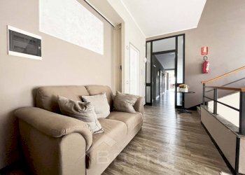 hotel vendita grignasco corridoio1 - Stabile - Palazzo via IV Novmbre, 8, Grignasco - foto 7