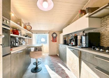 Cucina - Quadrilocale via Ducale 15, Serravalle Sesia - foto 4