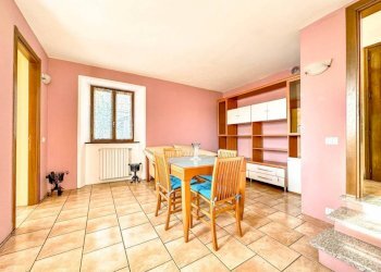 Salone - Trilocale via Cavaglia Sterna 10, Varallo - foto 3