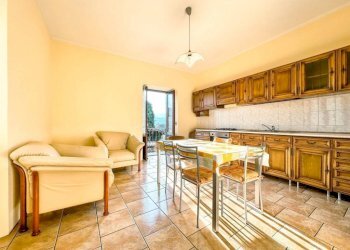 Cucina - Trilocale via Cavaglia Sterna 10, Varallo - foto 8